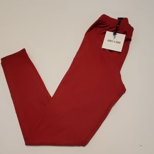 2 for $10 Agnes & Dora Leggings Red Wine